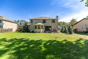 9832 Twin Creek Blvd, Munster, IN 46321 - Photo 39