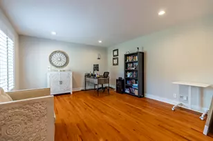 9832 Twin Creek Blvd, Munster, IN 46321 - Photo 7