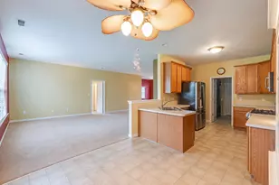 1358 Mackinaw Pl, Schererville, IN 46375 - Photo 9