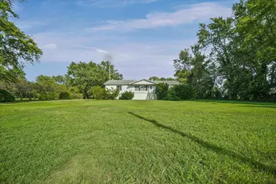 541 N County Line Road, Hobart, IN 46342 - Photo 5