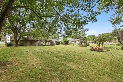 103 W Division Road, Valparaiso, IN 46385 - Photo 13