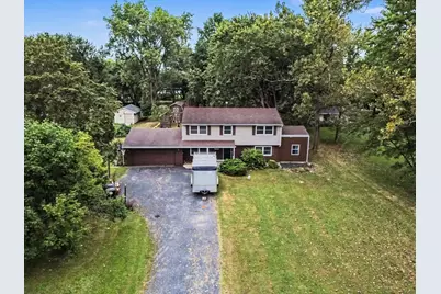 103 W Division Road, Valparaiso, IN 46385 - Photo 1