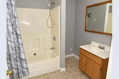 17 N Main Street, Knox, IN 46534 - Photo 5