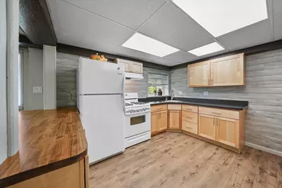 8811 Ainsworth Road, Hobart, IN 46342 - Photo 37