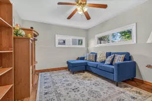 9517 Farmer Dr, Highland, IN 46322 - Photo 17
