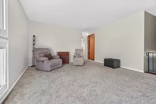 9517 Farmer Dr, Highland, IN 46322 - Photo 23