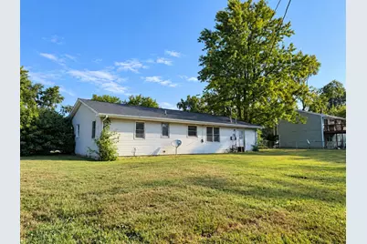 601 W Alice Street, Kouts, IN 46347 - Photo 13