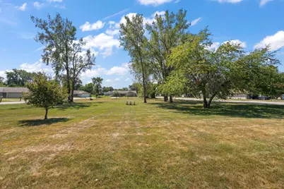 3723 Sandalwood Drive, Highland, IN 46322 - Photo 19