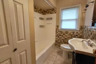 7520 Independence St, Merrillville, IN 46410 - Photo 9
