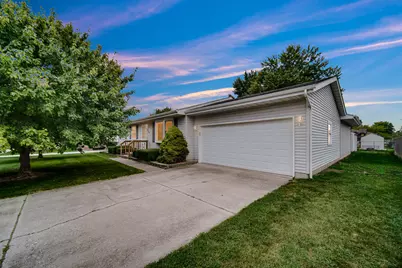 214 Locust Avenue S, Hebron, IN 46341 - Photo 19