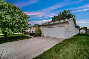 214 Locust Ave S, Hebron, IN 46341 - Photo 19