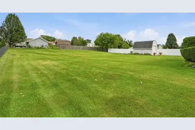 565 Waterford Lane, Valparaiso, IN 46385 - Photo 29
