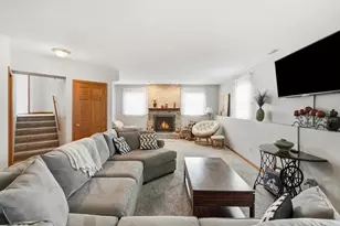 565 Waterford Ln, Valparaiso, IN 46385 - Photo 21