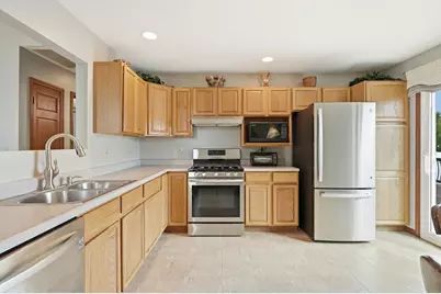 565 Waterford Lane, Valparaiso, IN 46385 - Photo 11