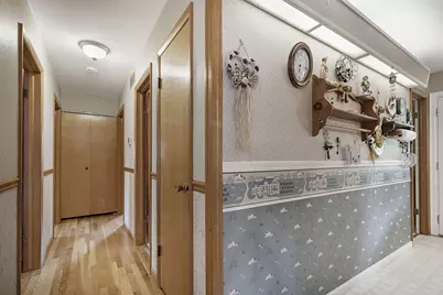 6561 W Johnson Road, La Porte, IN 46350 - Photo 11