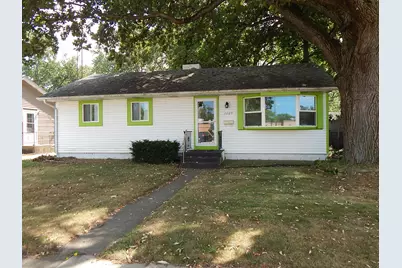 1009 W Coolspring Avenue, Michigan City, IN 46360 - Photo 1