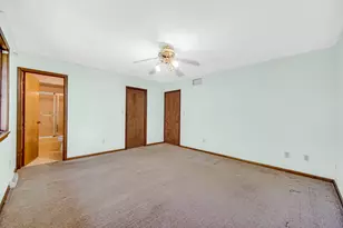 9757 Redbud Rd, Munster, IN 46321 - Photo 13