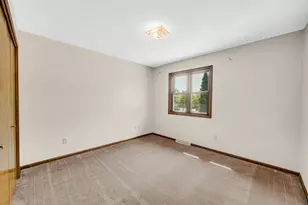 9757 Redbud Rd, Munster, IN 46321 - Photo 21