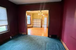 201 S 8th St, Chesterton, IN 46304 - Photo 7