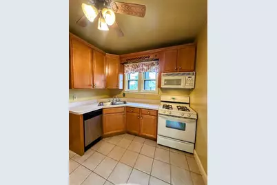 201 S 8th Street, Chesterton, IN 46304 - Photo 11