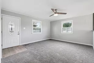 920 W Old Ridge Rd, Hobart, IN 46342 - Photo 9