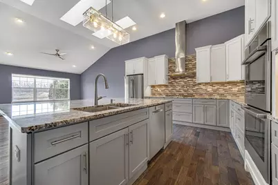 6135 S Dune Harbor Drive, Portage, IN 46368 - Photo 9