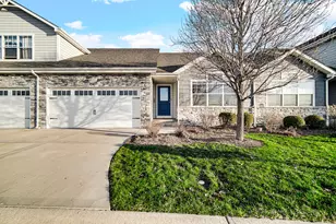 6135 S Dune Harbor Dr, Portage, IN 46368 - Photo 1