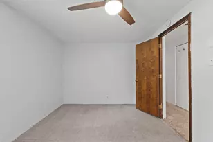 911 Harrison St, Frankton, IN 46044 - Photo 23
