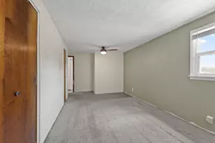 911 Harrison St, Frankton, IN 46044 - Photo 17