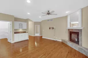 2257 Blarney Stone Dr, Valparaiso, IN 46385 - Photo 11