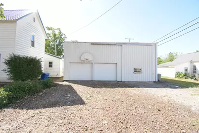 105 W South Street, Remington, IN 47977 - Photo 3