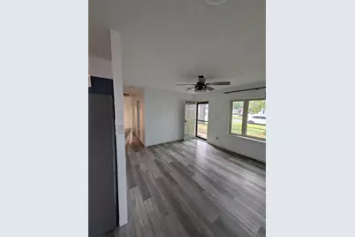 3401 E 21st Avenue, Lake Station, IN 46405 - Photo 9