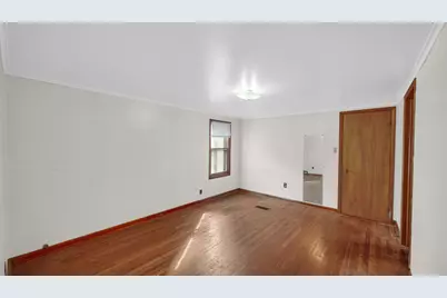 1942 S Colfax Street, Griffith, IN 46319 - Photo 13