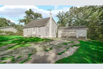 1942 S Colfax Street, Griffith, IN 46319 - Photo 1