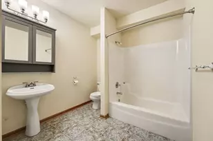 8647 Magnolia St, Saint John, IN 46373 - Photo 15