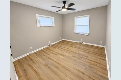 1218 E Farragut Street, Crown Point, IN 46307 - Photo 11