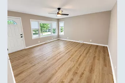 1218 E Farragut Street, Crown Point, IN 46307 - Photo 5