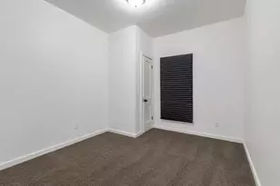 405 Marshall St, Gary, IN 46404 - Photo 13