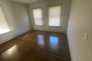 2259 W 10th Pl, Gary, IN 46404 - Photo 9