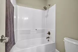 8110 Austin Ave, Schererville, IN 46375 - Photo 29