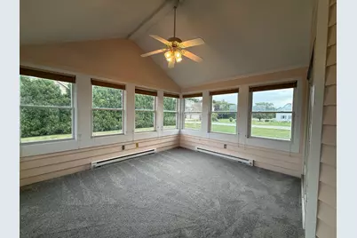 91 Fleetwood Drive N, Valparaiso, IN 46385 - Photo 17