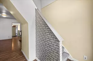 208 W Alyea St, Hebron, IN 46341 - Photo 7