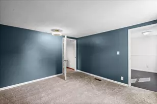 208 W Alyea St, Hebron, IN 46341 - Photo 19