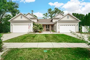 3014 Blue Grouse St, Valparaiso, IN 46383 - Photo 3