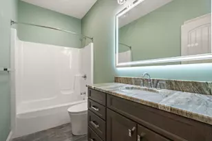 1350 Treviso Bay Dr, Valparaiso, IN 46385 - Photo 29