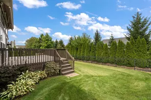 1350 Treviso Bay Dr, Valparaiso, IN 46385 - Photo 39