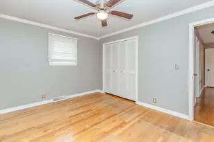 6286 California St, Hobart, IN 46342 - Photo 13