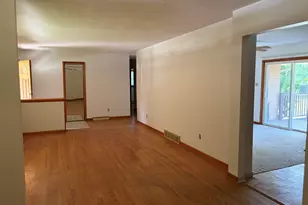 12170 S Oakwood Dr, Saint John, IN 46373 - Photo 5