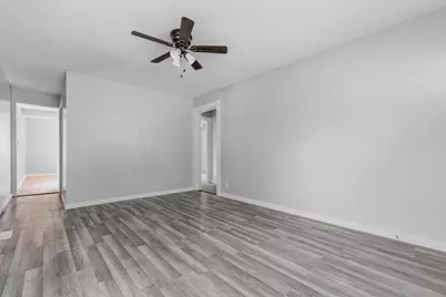 1633 Finley Avenue, Indianapolis, IN 46203 - Photo 9