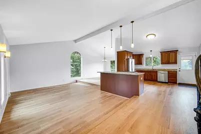 435 W 300 S, Valparaiso, IN 46385 - Photo 7
